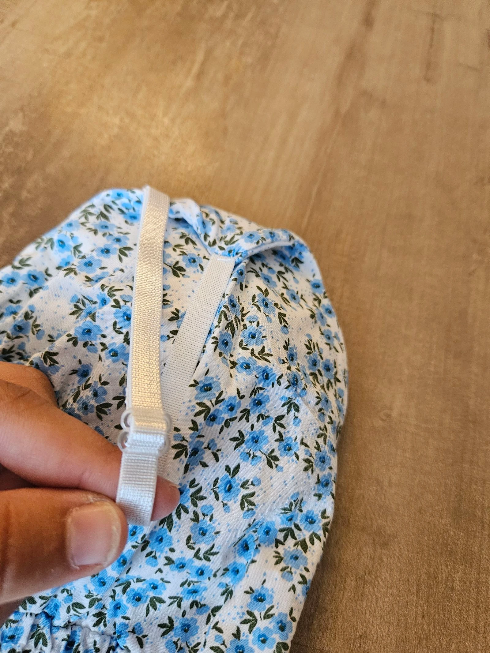 Robe fleurie taille S/M – photo 4